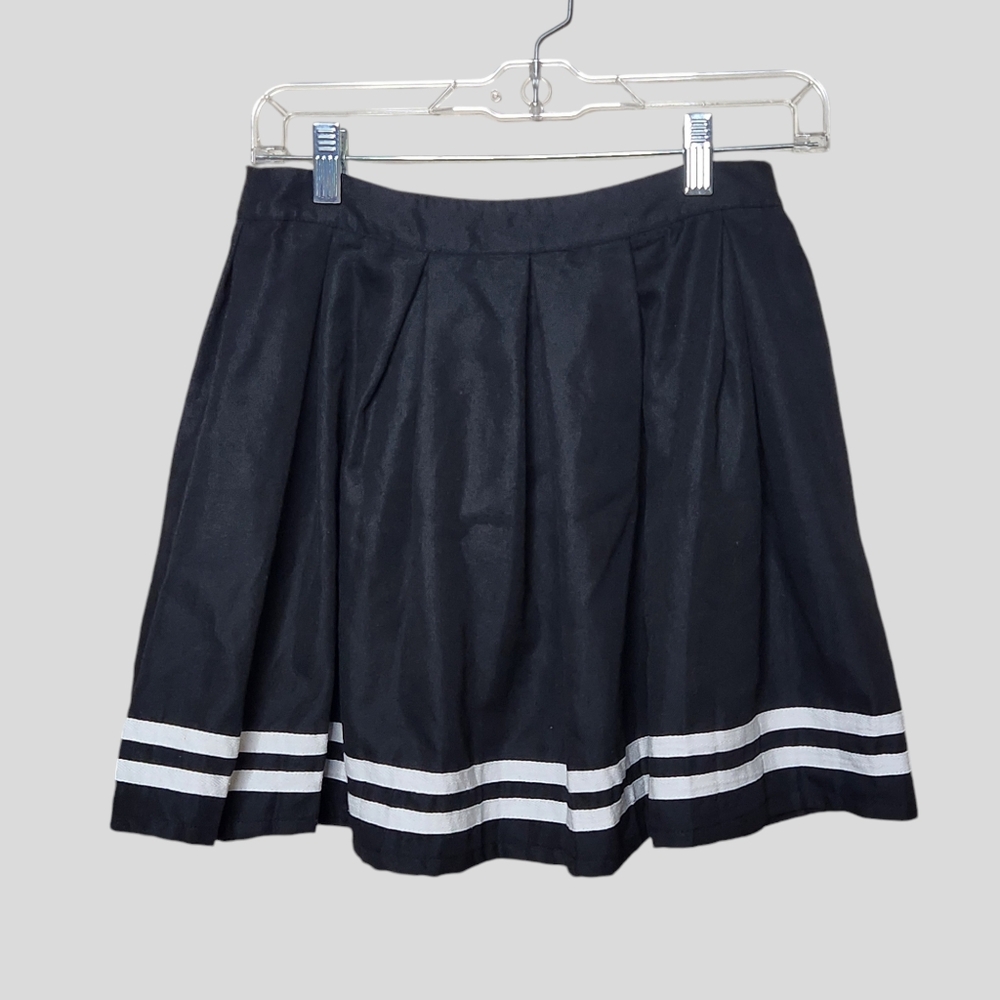 Hot Topic Black Cheer Skirt